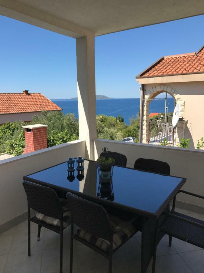 Apartmants Matic Podaca Eksteriør billede